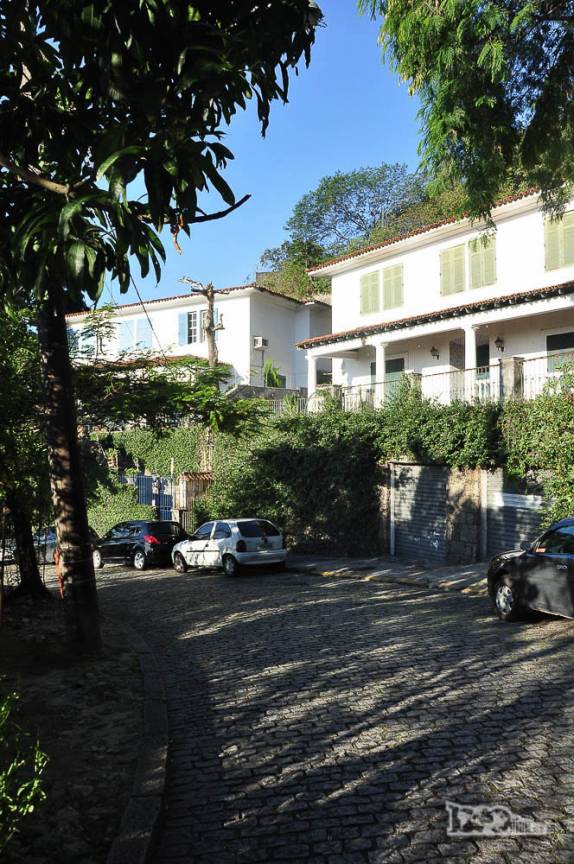 Rua e casaróes de de Santa Tereza, no Rio de Janeiro